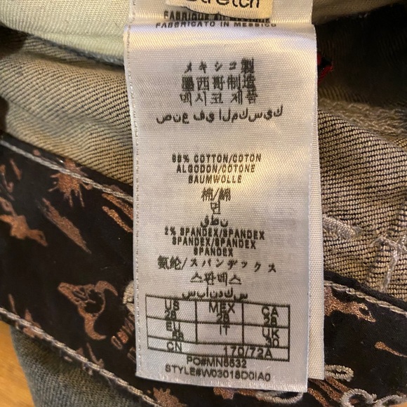 Blue Jeans - Picture 6 of 6